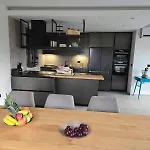 Penthouse Hedonist With Hidromassage Bath Appartement *