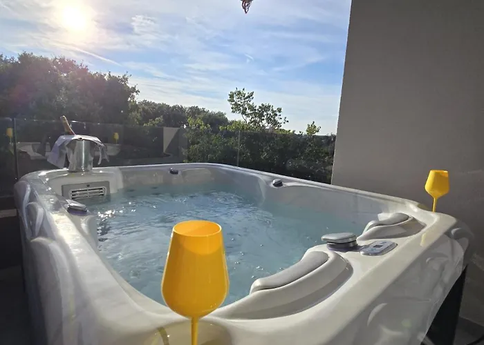 شقة Penthouse Hedonist With Hidromassage Bath