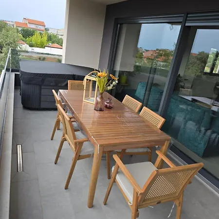 Penthouse Hedonist With Hidromassage Bath Apartment